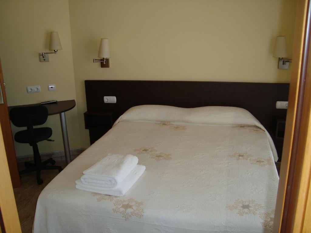 Hostal Sant Sadurni Sant Sadurní dʼAnoia Eksteriør billede