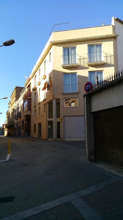 Hostal Sant Sadurni Sant Sadurní dʼAnoia Eksteriør billede